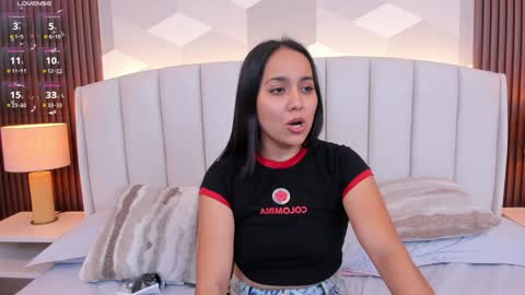 Antonella  online show from December 18, 2024, 5:10 pm