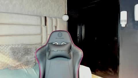 _sammy_ice online show from February 2, 2025, 9:30 am