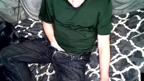 Snapshot of _samuel_ chatting on April 9, 2026, 4:23 am Samuel online show from April 9, 2026, 4:23 am