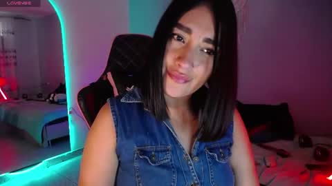 Snapshot of _santalove_ chatting on June 24, 2026, 8:19 pm SantaLove online show from June 24, 2026, 8:19 pm