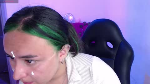 Sasha Greey online show from October 3, 2025, 5:10 pm