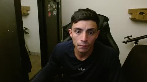 SCHNEIDER online show from April 18, 2026, 11:05 pm