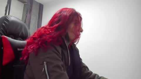 Selene online show from May 13, 2026, 1:14 am
