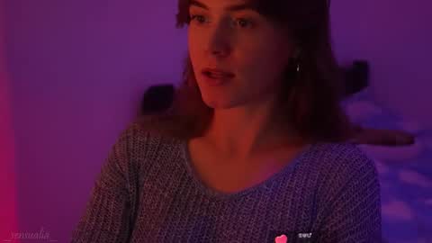 Lia online show from September 8, 2025, 6:40 pm