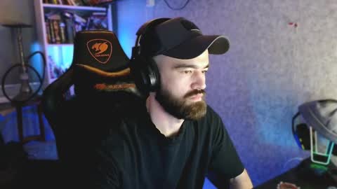 Ask me online show from April 10, 2026, 8:13 pm