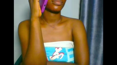 _sexy_wetpussy online show from May 8, 2026, 6:24 pm