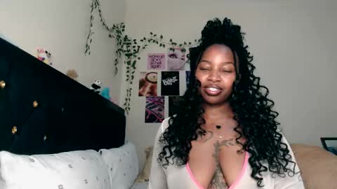_sexysquirter online show from May 15, 2026, 9:55 pm