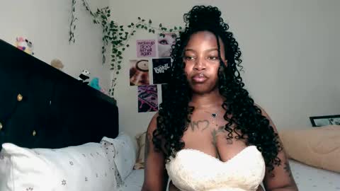 _sexysquirter online show from May 16, 2026, 9:57 pm
