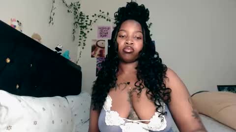 _sexysquirter online show from May 19, 2026, 10:05 pm