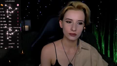 Snapshot of _shadow_devil__ chatting on July 25, 2026, 6:27 pm Alex online show from July 25, 2026, 6:27 pm
