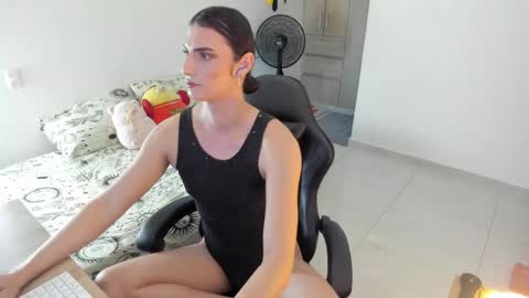 Shantall online show from May 26, 2026, 12:39 am