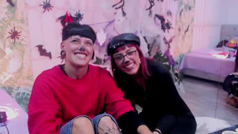 Snapshot of _sharlotte777 chatting on October 31, 2025, 5:47 pm _sharlotte777 online show from October 31, 2025, 5:47 pm