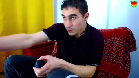 _skyleer_ online show from November 13, 2025, 11:25 pm