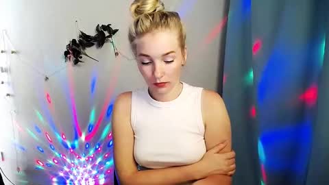 Rachel online show from May 24, 2026, 11:04 am