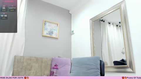 Snapshot of _sofia_cruz chatting on January 27, 2025, 10:49 pm 640 200 online show from January 27, 2025, 10:49 pm