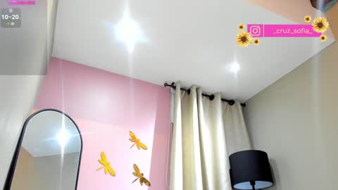 Snapshot of _sofia_cruz chatting on February 2, 2025, 2:06 am 640 200 online show from February 2, 2025, 2:06 am