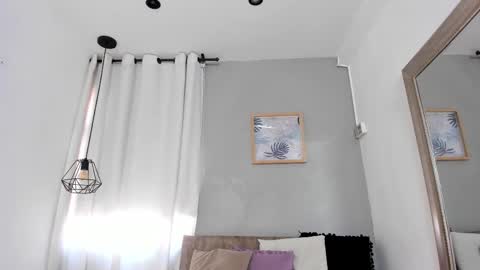 Snapshot of _sofia_cruz chatting on May 31, 2026, 12:23 pm 640 200 online show from May 31, 2026, 12:23 pm
