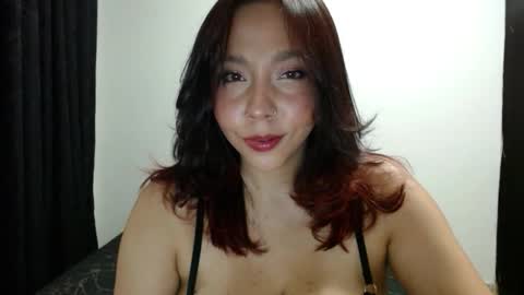 Sofia Parker online show from October 11, 2025, 8:57 am