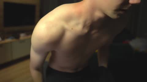 OLIVERpvt is open online show from December 26, 2024, 3:16 am