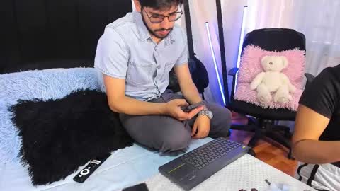 Coco and J online show from March 25, 2026, 4:13 pm