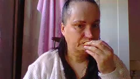 Melisa online show from February 26, 2025, 9:21 am