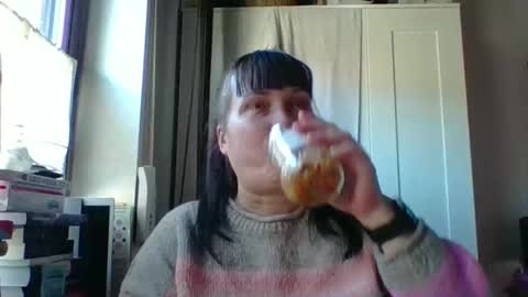 Melisa online show from March 18, 2026, 10:40 am