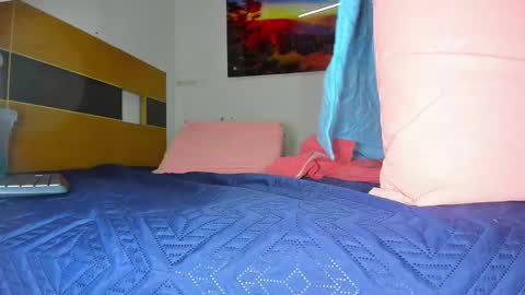 susy online show from February 27, 2025, 11:52 am