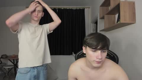 Snapshot of _stager_ chatting on October 14, 2025, 12:11 am MARKPVT IS OPEN online show from October 14, 2025, 12:11 am