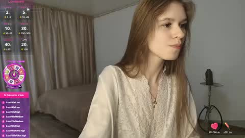 Stella Grace online show from May 22, 2026, 9:26 am