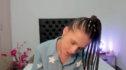 Sussi online show from January 17, 2025, 1:24 pm