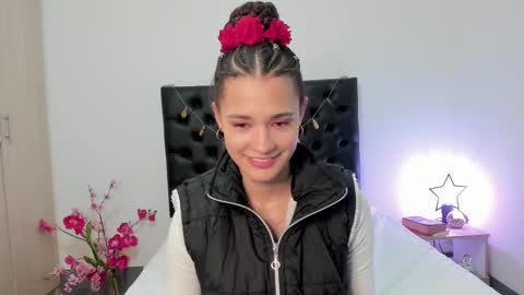 Sussi online show from March 8, 2025, 1:14 pm