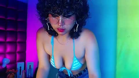 Snapshot of _sweet_kuromi chatting on March 11, 2025, 8:20 am Kuromi online show from March 11, 2025, 8:20 am