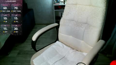 Milana   welcome to my world  online show from April 6, 2026, 5:52 am