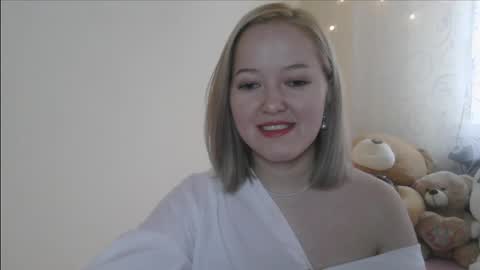 Snapshot of _sweet_smile_ chatting on November 6, 2025, 8:15 am _sweet_smile_ online show from November 6, 2025, 8:15 am