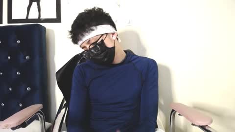 Snapshot of _thomas_hot_ chatting on October 3, 2025, 4:09 am Thomas online show from October 3, 2025, 4:09 am