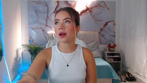 Snapshot of _tiffany1 chatting on September 9, 2025, 8:08 pm _tiffany1 online show from September 9, 2025, 8:08 pm