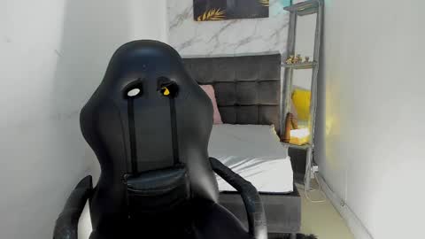tinny online show from May 5, 2026, 12:13 pm