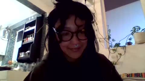 Snapshot of _tutti_frutti_ chatting on December 10, 2024, 11:51 pm _tutti_frutti_ online show from December 10, 2024, 11:51 pm