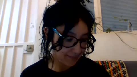 Snapshot of _tutti_frutti_ chatting on December 17, 2024, 4:56 am _tutti_frutti_ online show from December 17, 2024, 4:56 am
