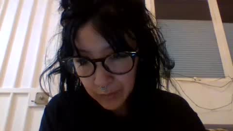 Snapshot of _tutti_frutti_ chatting on March 6, 2025, 4:19 am _tutti_frutti_ online show from March 6, 2025, 4:19 am