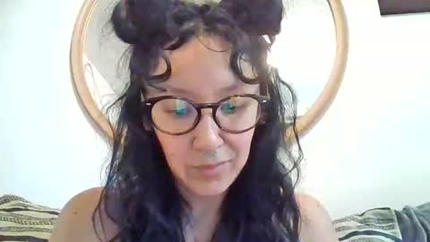 Snapshot of _tutti_frutti_ chatting on September 28, 2025, 3:12 am _tutti_frutti_ online show from September 28, 2025, 3:12 am