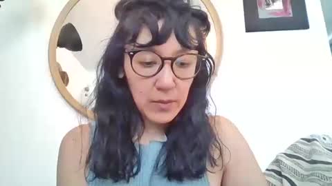 _tutti_frutti_ online show from March 19, 2026, 9:08 pm