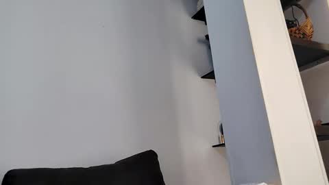 Valerie online show from November 9, 2025, 4:27 pm