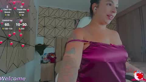 Snapshot of _vane_lopez chatting on October 8, 2025, 6:27 pm vane online show from October 8, 2025, 6:27 pm