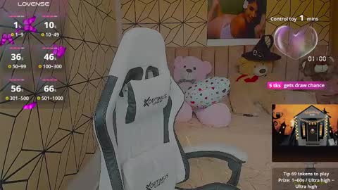 Snapshot of _vane_lopez chatting on October 18, 2025, 5:46 pm vane online show from October 18, 2025, 5:46 pm