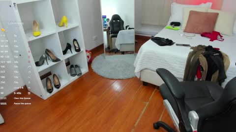 Sol online show from March 9, 2025, 1:59 pm