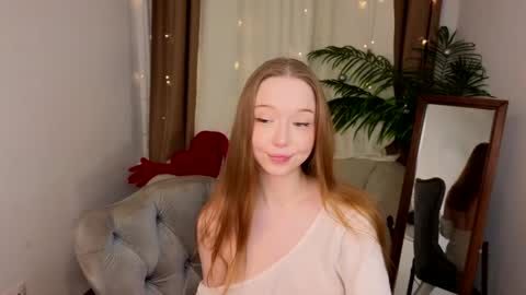 Violet online show from December 7, 2024, 11:34 pm