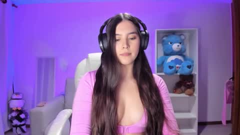 Snapshot of _wdreamgirl chatting on November 6, 2025, 7:31 am Fernanda online show from November 6, 2025, 7:31 am