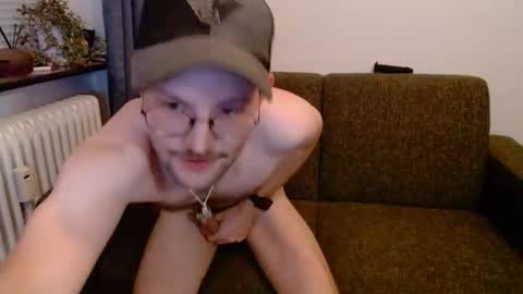 _whoisthatguy_ online show from November 5, 2025, 6:52 pm