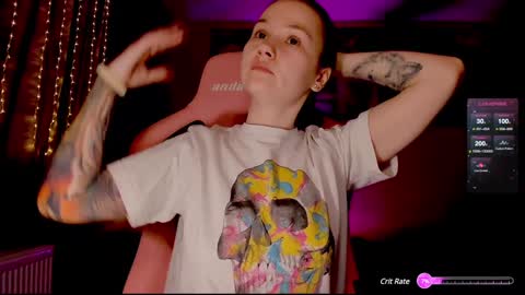 Enni online show from December 20, 2024, 8:38 am